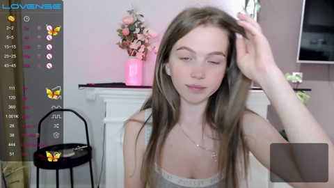 small_blondee  11-10-2022